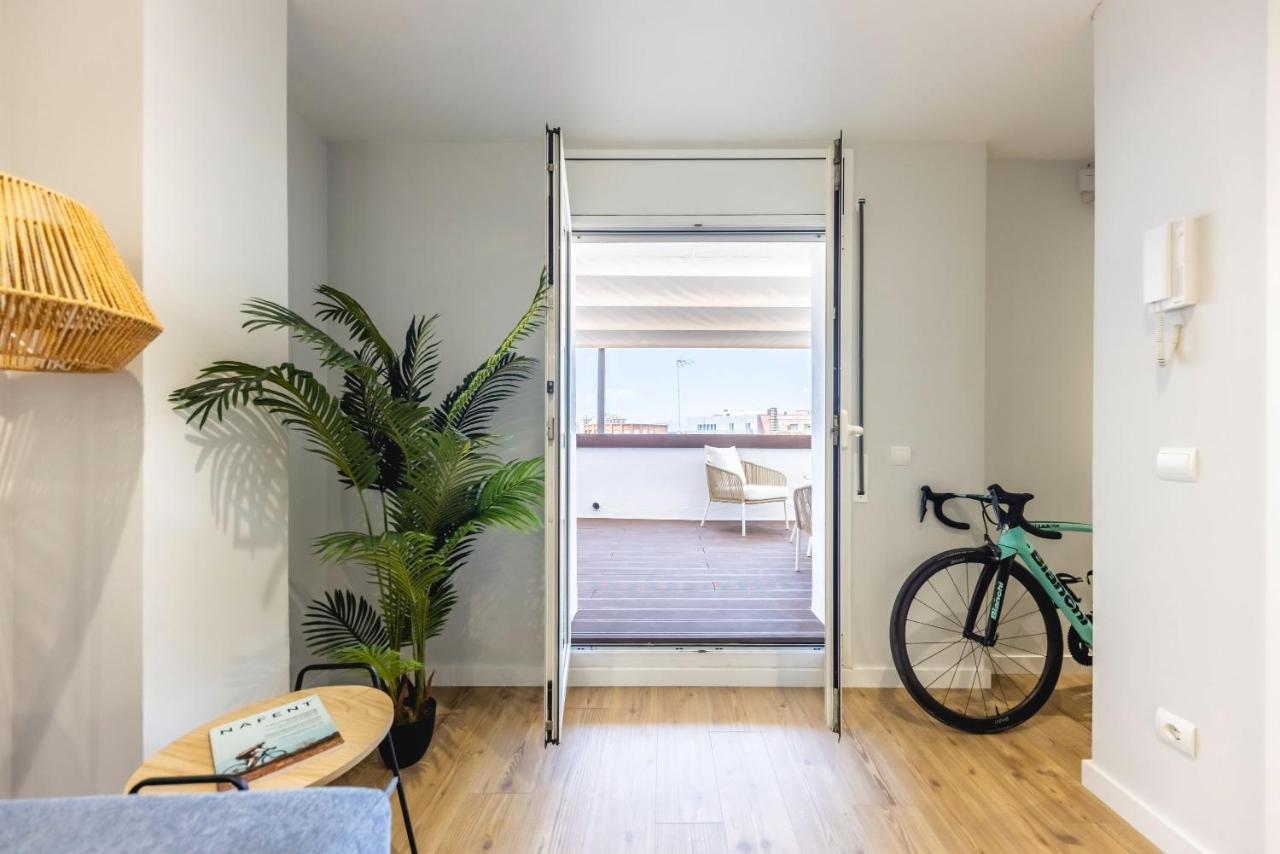 Bravissimo Eiximenis, With Beautiful Terrace And Views Apartment Girona Exterior photo